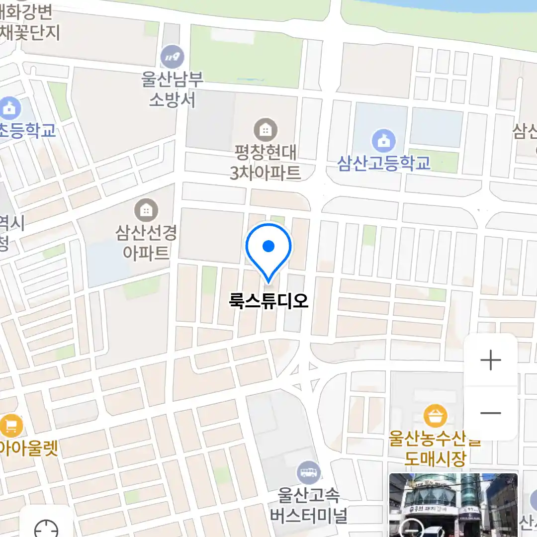 룩스튜디오 위치