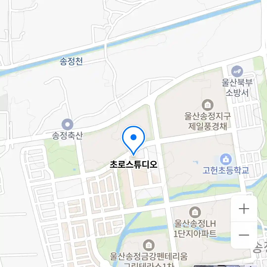 초로스튜디오 위치