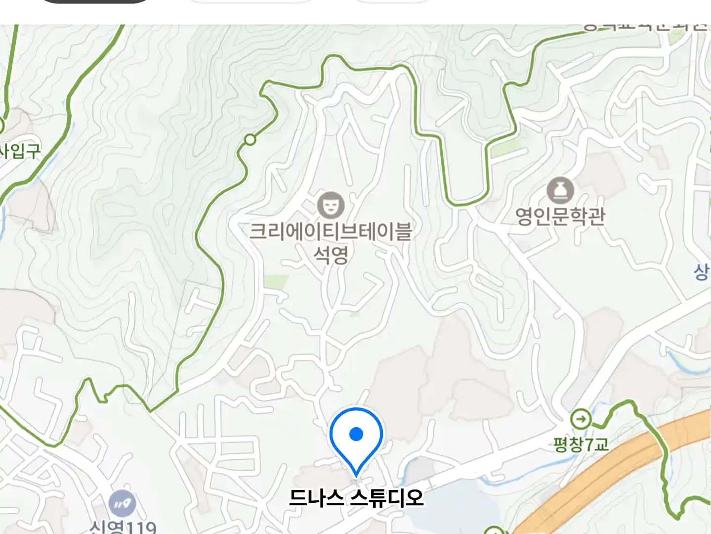 드나스 스튜디오 위치