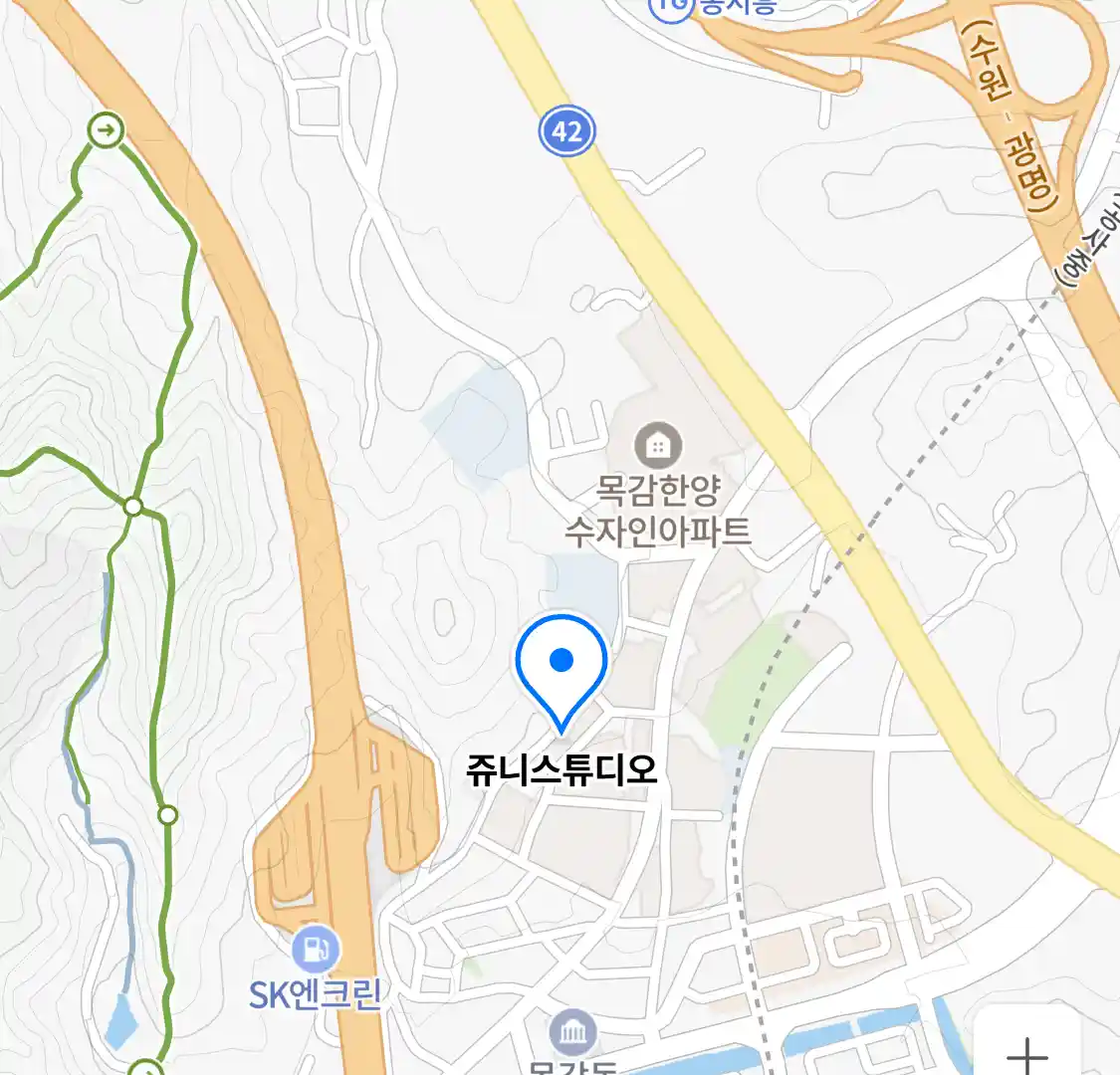 쥬니스튜디오 위치