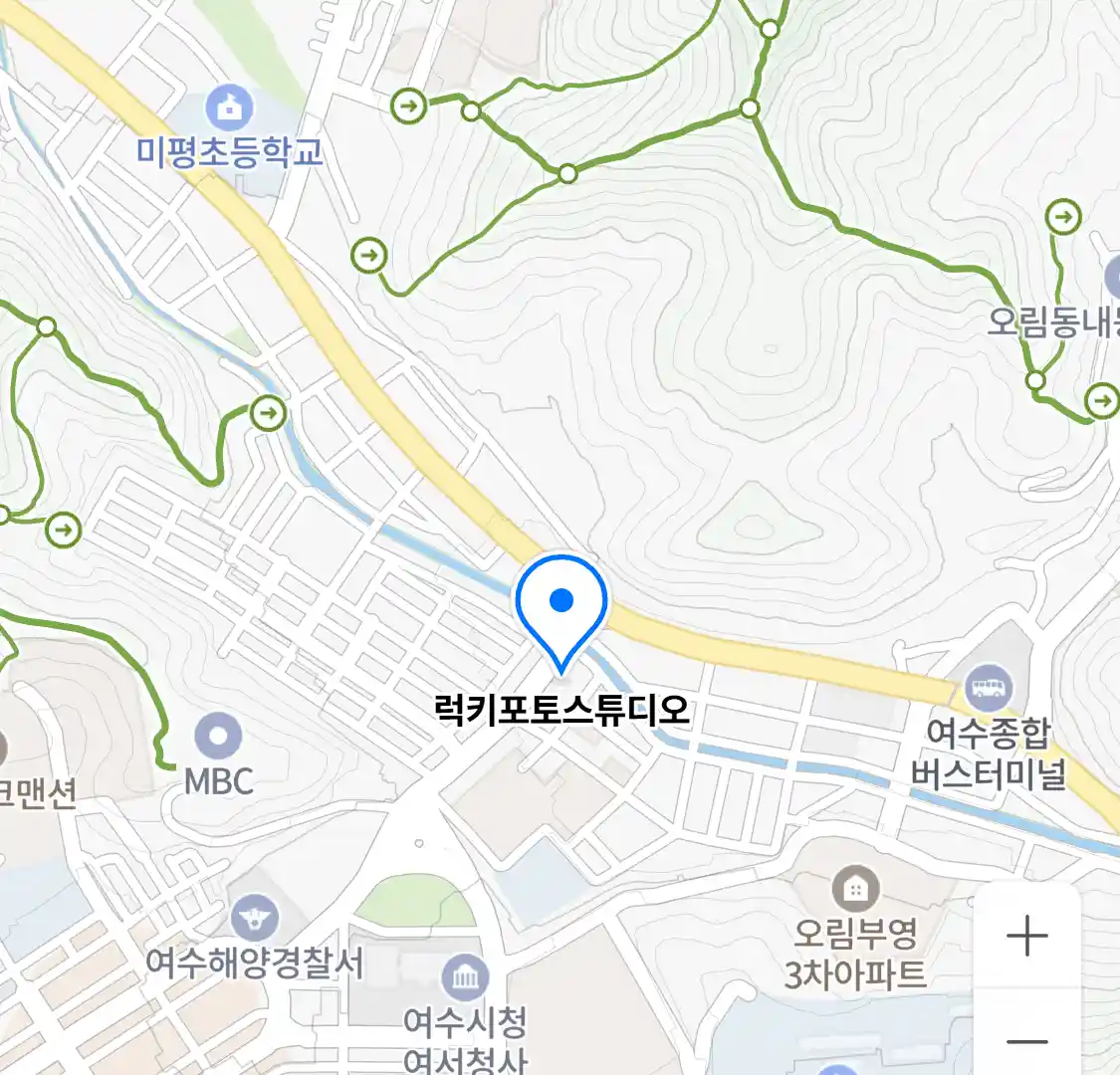 럭키포토스튜디오 위치